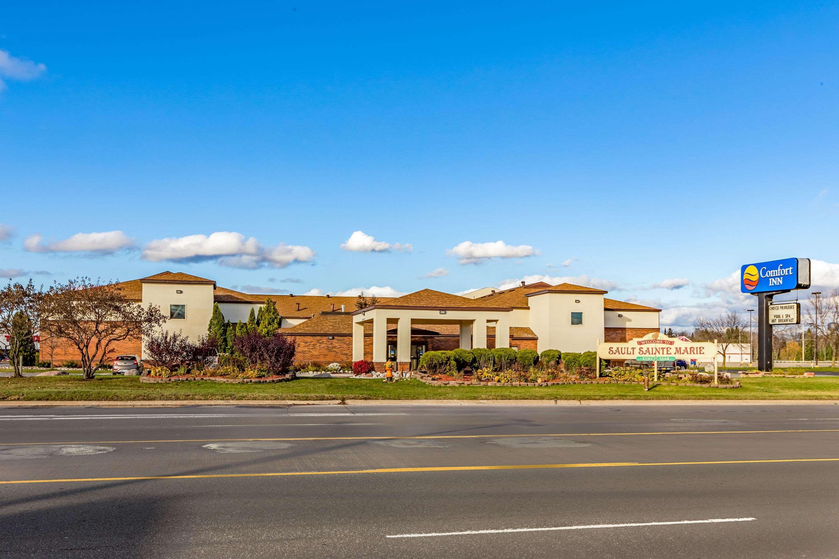 Comfort Inn Sault Ste. Marie Exterior foto